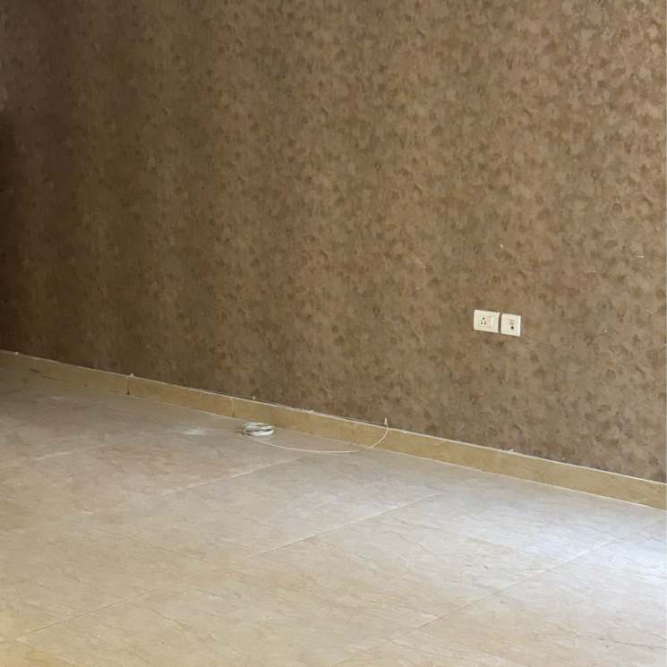 Room, mi-rustle-court 3 Bedroom 1900 Sq.Ft. Apartment In Malesemau Lucknow 8987260