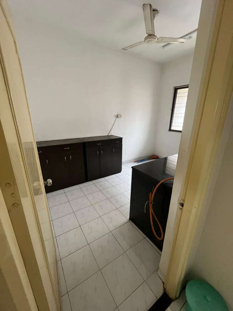 Kitchen, landmark-garden 1 Bedroom 550 Sq.Ft. Apartment In Kalyani Nagar Pune 8987289