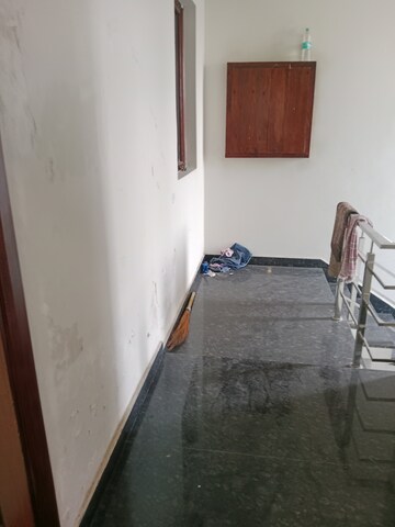  3 BHK Builder Floor at Sector 13 – for Rent