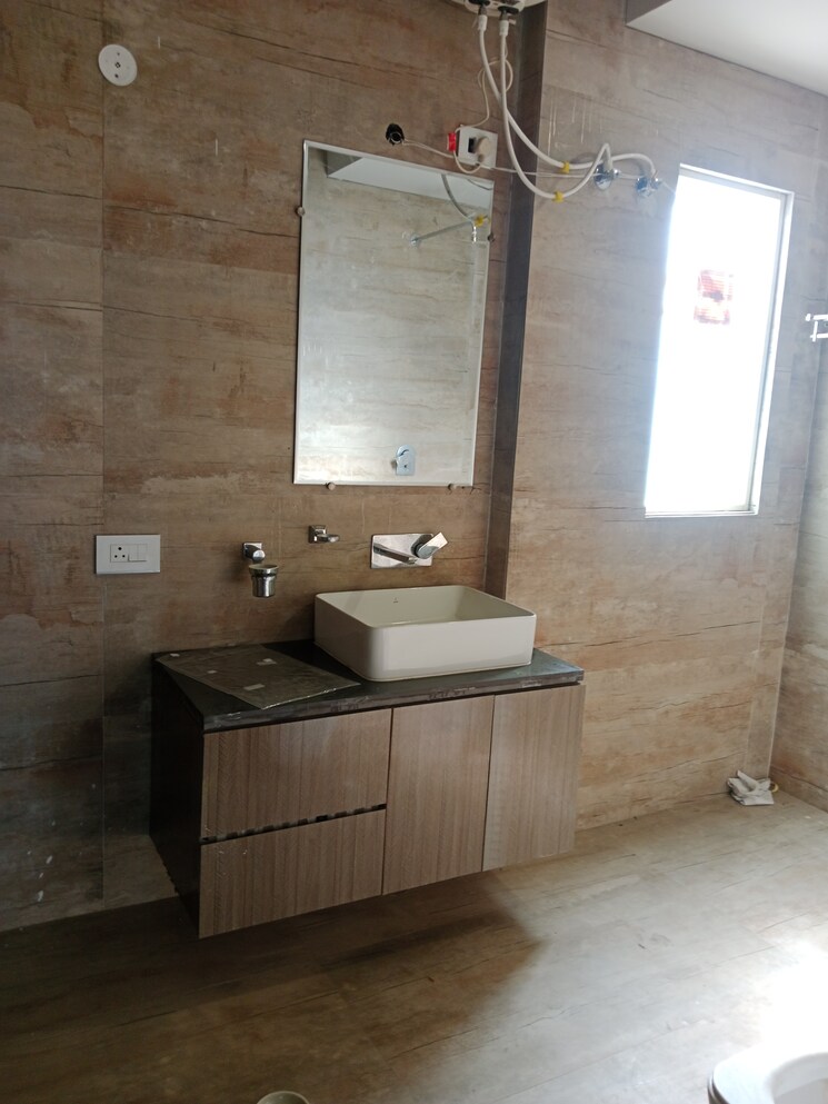 Bathroom, sector 13 3 Bedroom 1682 Sq.Ft. Builder Floor In Sector 13 Panipat 8987300