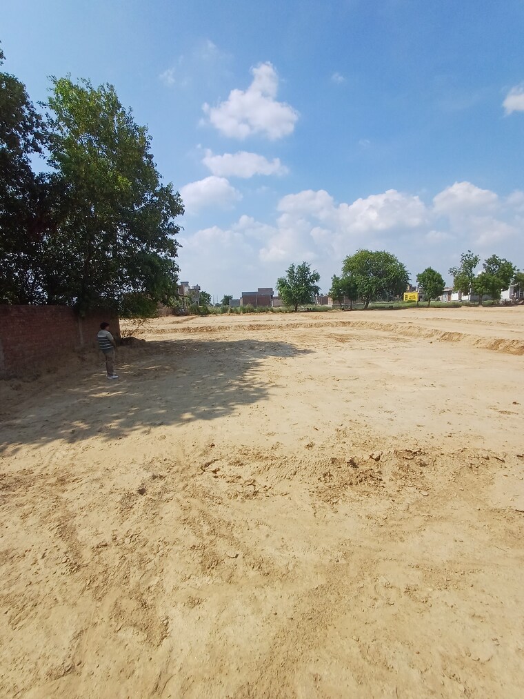 undefined, bhopani  121 Sq.Yd. Plot In Bhopani Faridabad 8987298