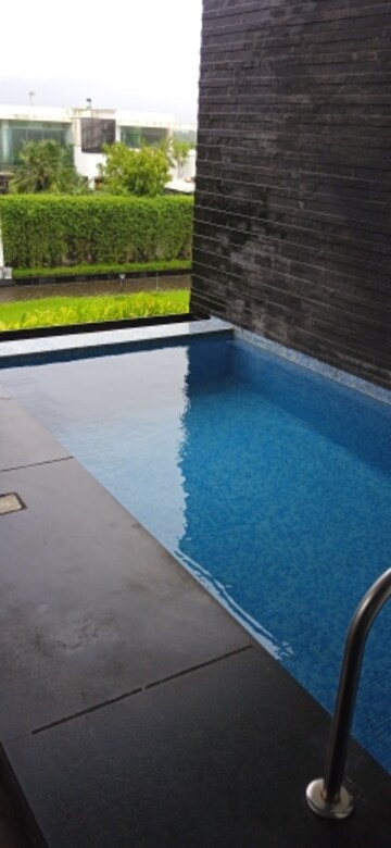 Swimming Pool in 3 BHK Apartment at Infiniti Bay, Chicalim – for Sale