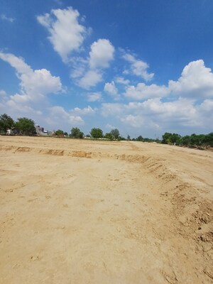  Plot For Sale in Bhopani