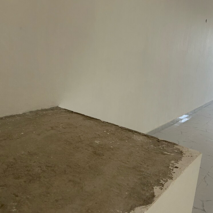 Room, sector 32 Commercial Shop 300 Sq.Ft. In Sector 32 Chandigarh 8987351