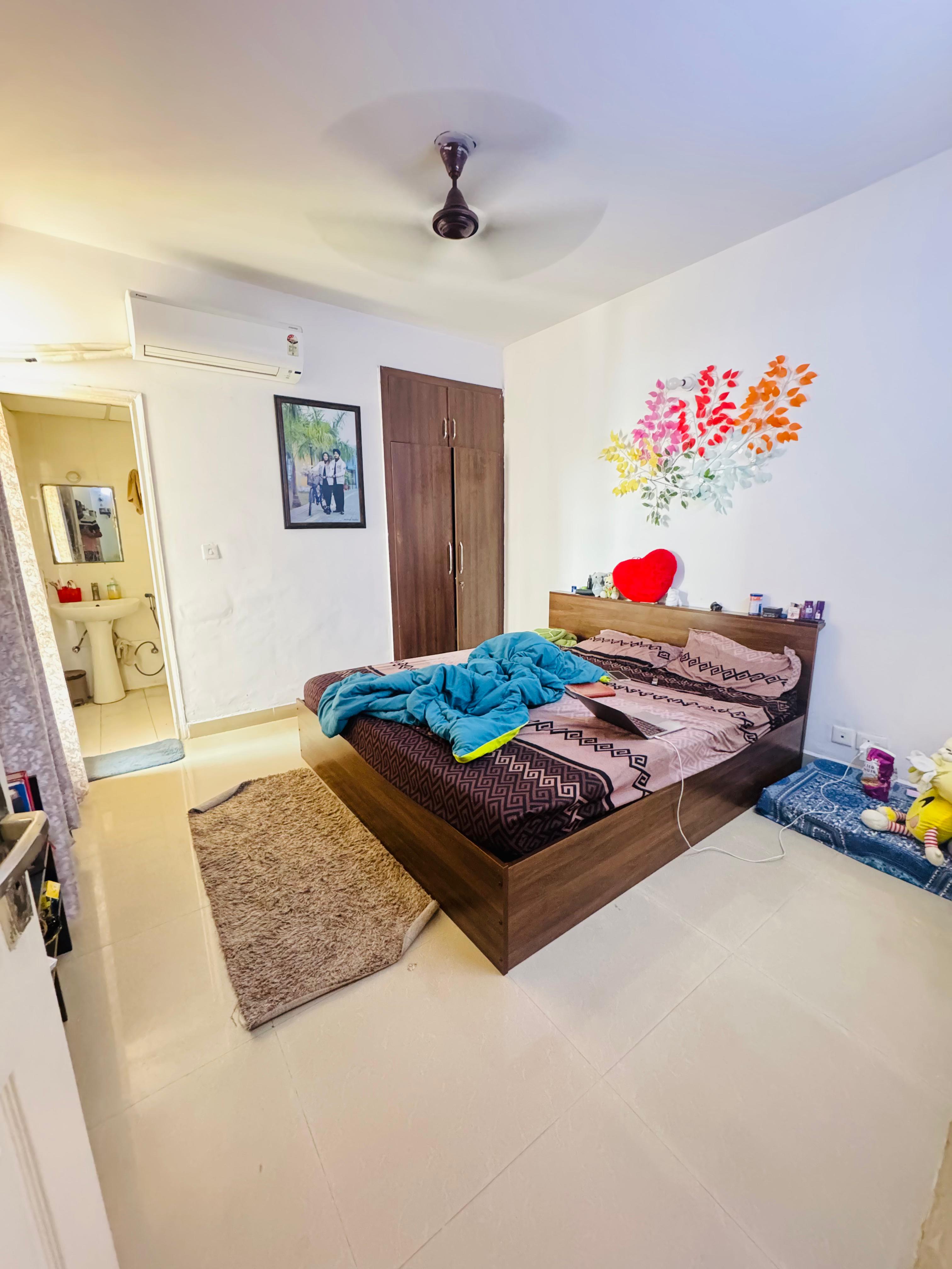 3.5 BHK + Study Room Apartment For Rent in Aims Golf City