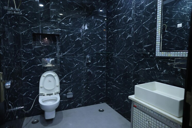 Bathroom, anuradha-apartments-cghs 1 Bedroom 700 Sq.Ft. Apartment In Paschim Vihar Delhi 8987382