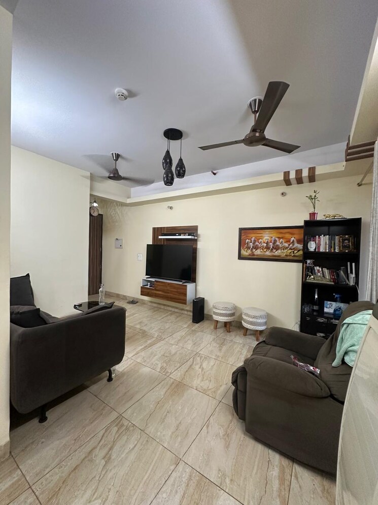 Hall, jm-aroma 4 Bedroom 2550 Sq.Ft. Apartment In Sector 75 Noida 8987391