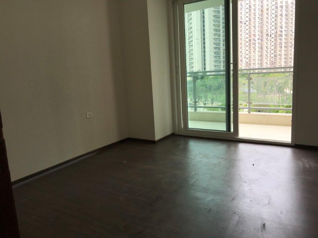 4 BHK + Study Room Apartment For Rent in Mahagun Mezzaria
