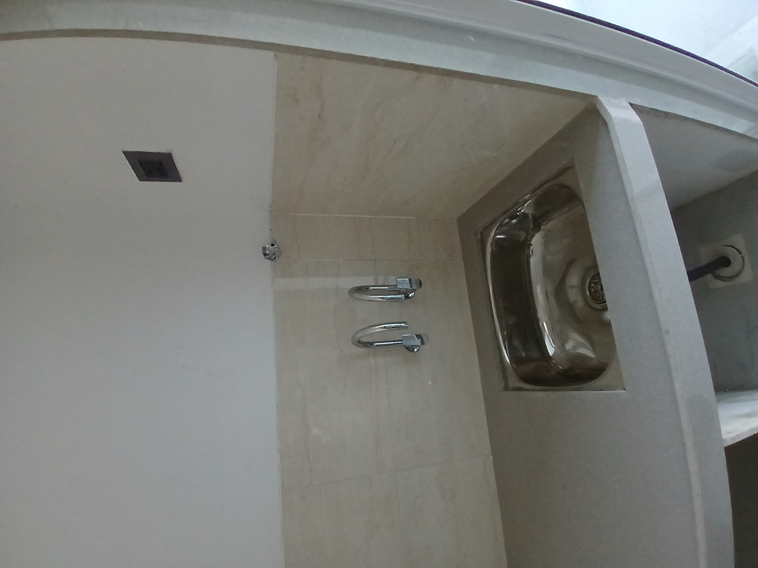 1 BHK + Extra Room Apartment For Rent in Sunrise CHS Mhada