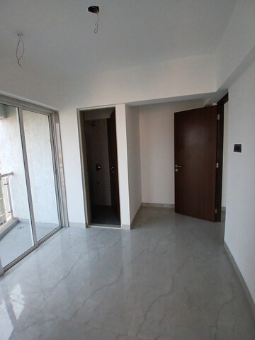 Furnished Amenities in 1 BHK Apartment at Sunrise CHS Mhada, Goregaon East – for Rent