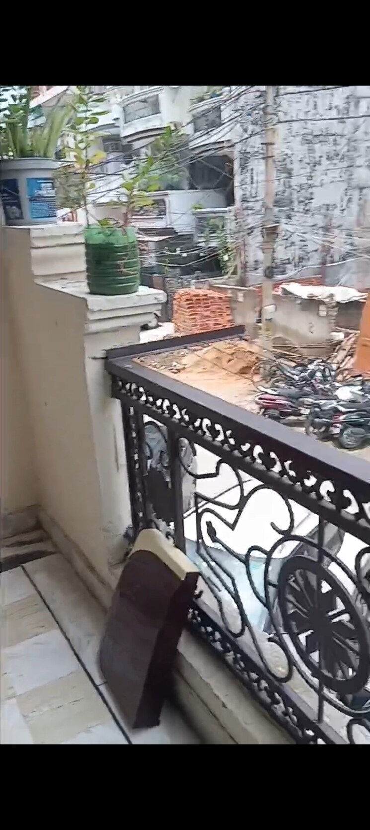 Balcony, vaishali sector 5 3 Bedroom 106 Sq.Ft. Builder Floor In Vaishali Sector 5 Ghaziabad 8987409