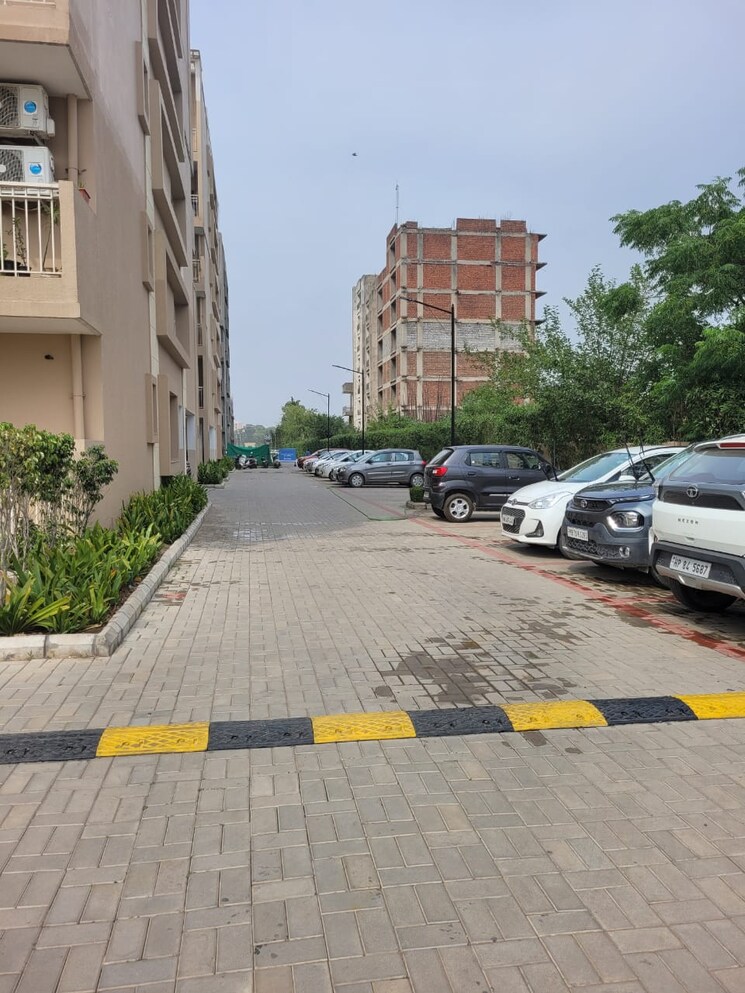 Exterior View, sushma-joynest-zrk 3 Bedroom 1350 Sq.Ft. Apartment In Ghazipur Zirakpur 8987442