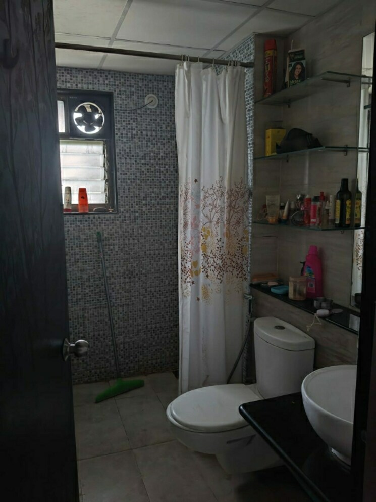 Bathroom, paranjape-blue-ridge 3 Bedroom 1320 Sq.Ft. Builder Floor In Hinjewadi Pune 8987443