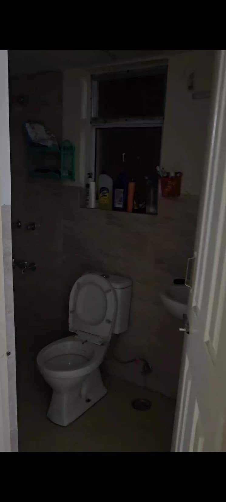 Bathroom, wave-dream-homes 2 Bedroom 840 Sq.Ft. Apartment In Wave City Ghaziabad 8987451