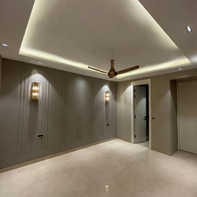 Room, uday park 3 Bedroom 1953 Sq.Ft. Builder Floor In Uday Park Delhi 8987453