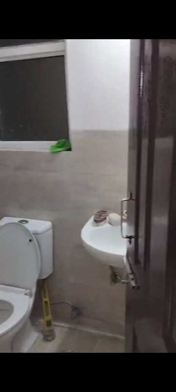 Master Bedroom in 2 BHK Apartment at Wave City, Wave City – for Rent