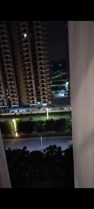 2 BHK Apartment For Rent in Wave City, Wave City