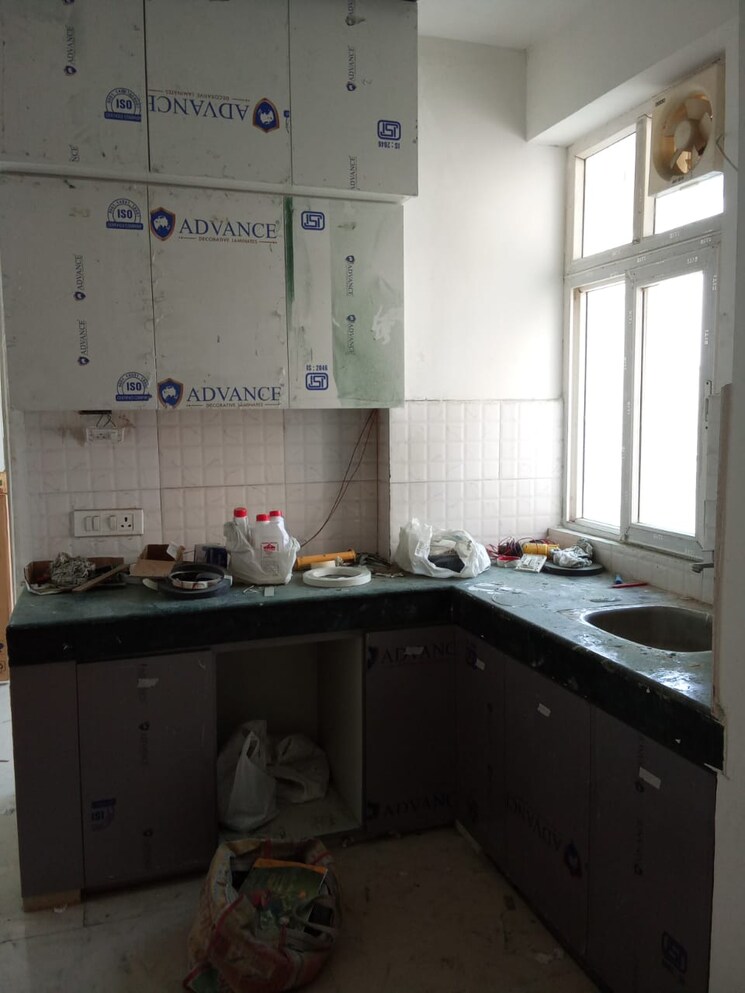 Kitchen, smart-world-gems 2.5 Bedroom 1103 Sq.Ft. Builder Floor In Sector 89 Gurgaon 8987475