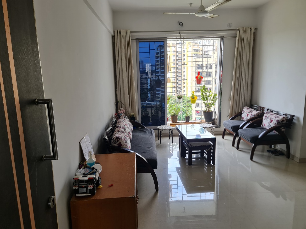 1 BHK 427 Sq.Ft. Apartment in Cosmos Classique