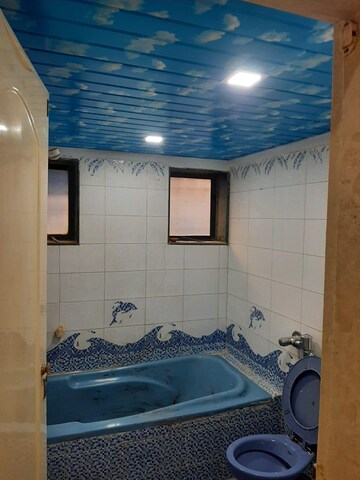 Bathroom in 2 BHK Apartment at Munna Villa, Mahim – for Rent