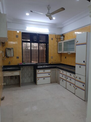 Living Room in 2 BHK Apartment at Munna Villa, Mahim – for Rent