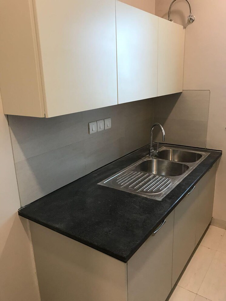 Kitchen, ireo-victory-valley 3.5 Bedroom 2450 Sq.Ft. Apartment In Sector 67 Gurgaon 8987546