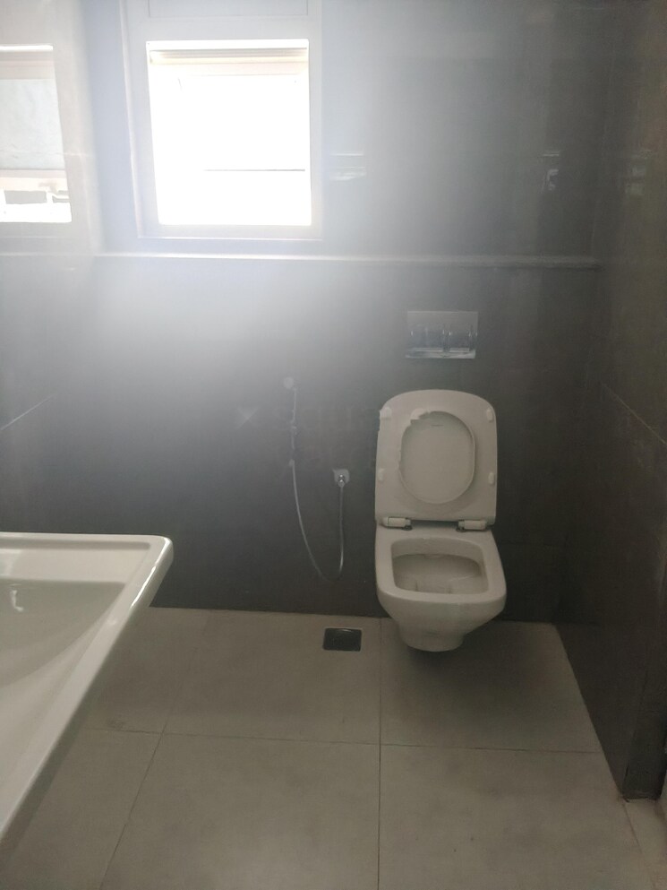 Bathroom, rajapushpa-provincia 2 Bedroom 1370 Sq.Ft. Apartment In Narsingi Hyderabad 8987527