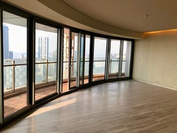 Room in 3 BHK Apartment at Lodha The World Towers World One Tier 2, Worli – for Rent