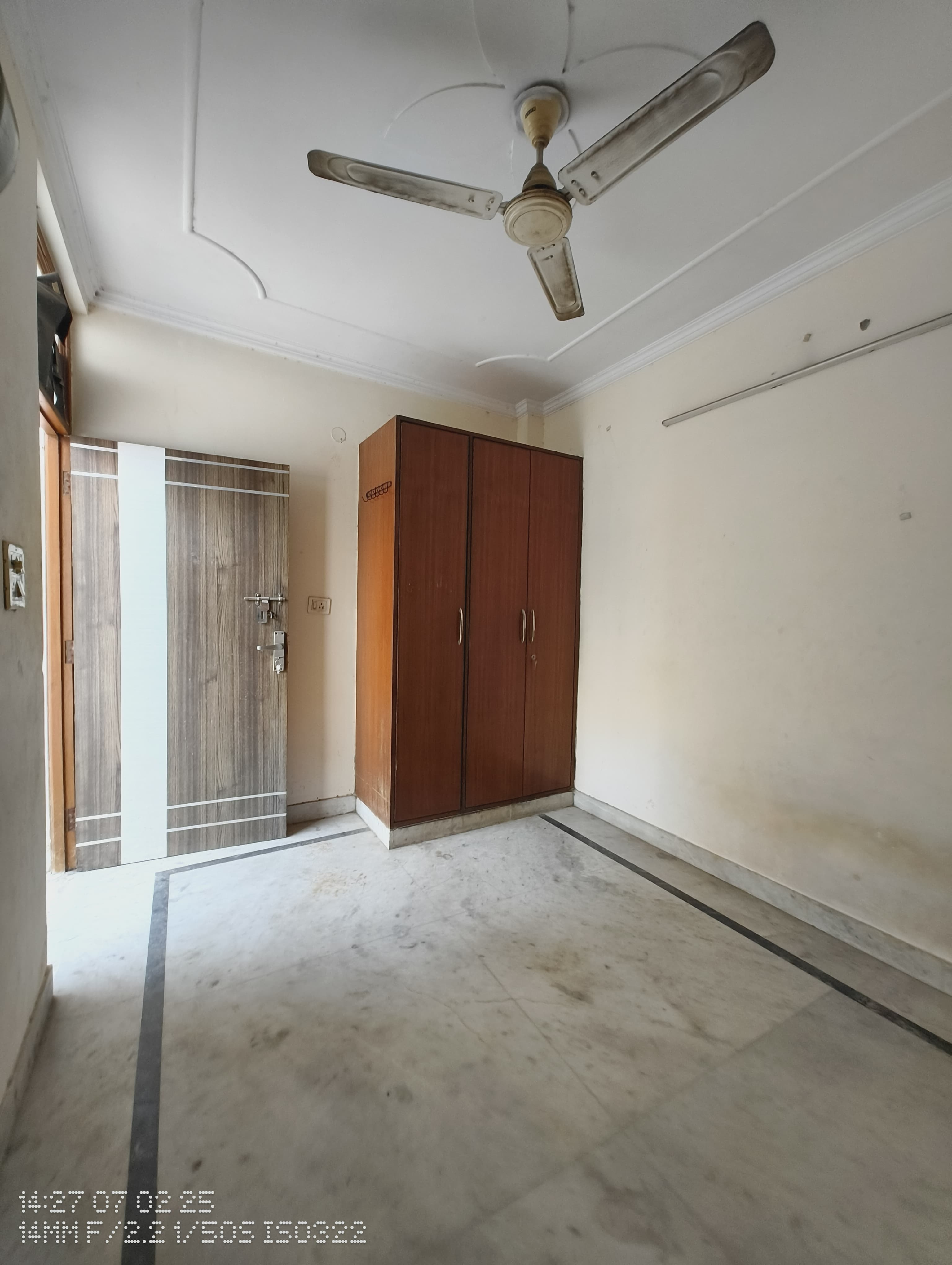 2 BHK + Pooja Room Builder Floor For Rent in Govindpuri 