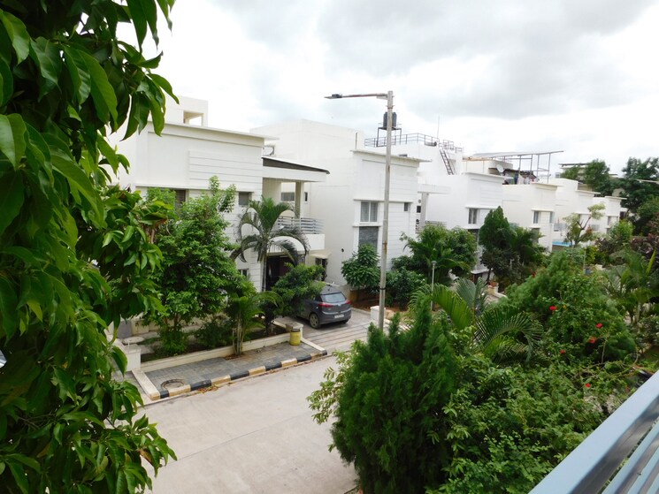 Exterior View, aakriti-crr-lakeside-ville 6 Bedroom 2900 Sq.Ft. Villa In Tellapur Hyderabad 8987537