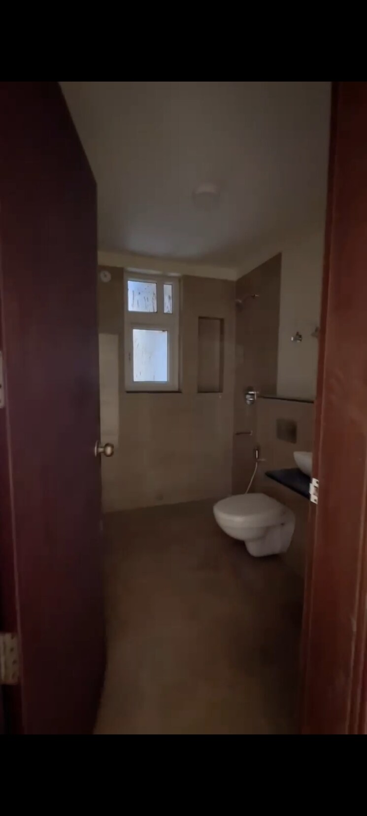 Bathroom, ats-triumph 4 Bedroom 3150 Sq.Ft. Apartment In Sector 104 Gurgaon 8987586