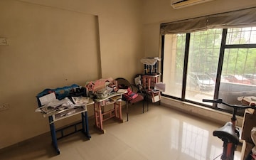 1 BHK Apartment For Rent in Kukreja Hari Kunj II, Chembur