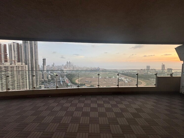 Swimming Pool, lokhandwala-minerva-mahalaxmi 3 Bedroom 2160 Sq.Ft. Apartment In Mahalaxmi Mumbai 8987588