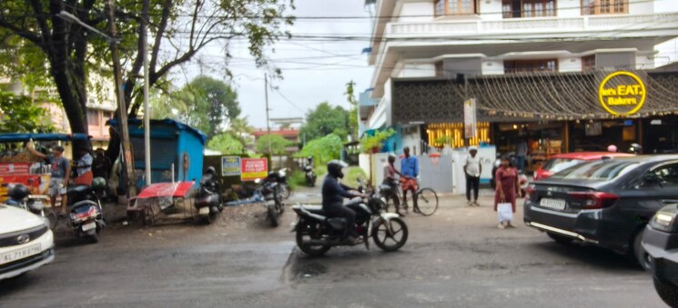  Parking, elamakkara Commercial Warehouse 1750 Sq.Ft. In Elamakkara Kochi 8987585