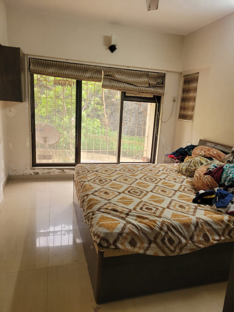 1 Rk+ Pooja Room Apartment For Rent in Kukreja Sai Deep