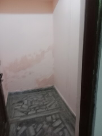  2 BHK Builder Floor at Sector 25 – for Rent