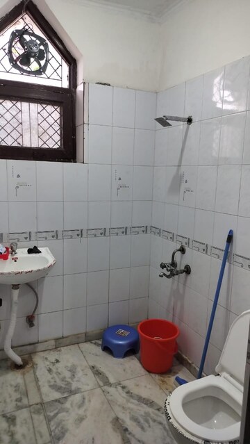 Bathroom in 2 BHK Builder Floor at Green Fields Colony – for Rent