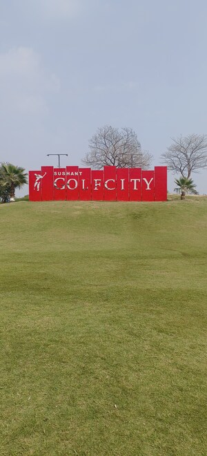  Plot For Sale in Ansal Sushant Golf city, Sushant Golf City