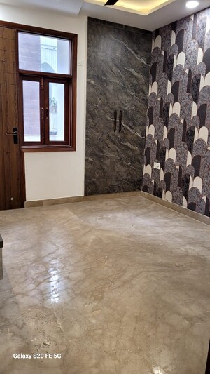 2 BHK Builder Floor For Sale in Vikas Puri