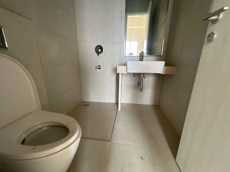 Bathroom, indiabulls-sky-forest 3 Bedroom 2308 Sq.Ft. Apartment In Lower Parel Mumbai 8987777