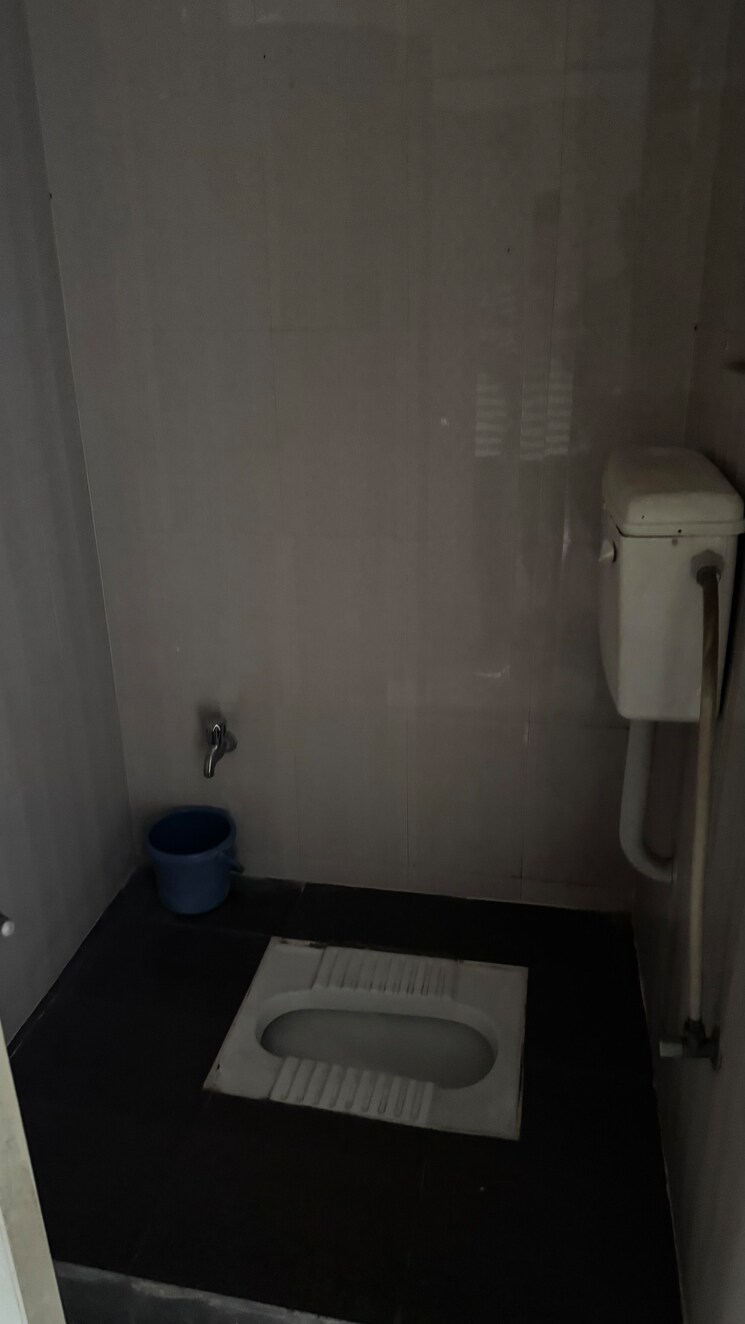 Bathroom, kharadi 1 Bedroom 700 Sq.Ft. Apartment In Kharadi Pune 8987787