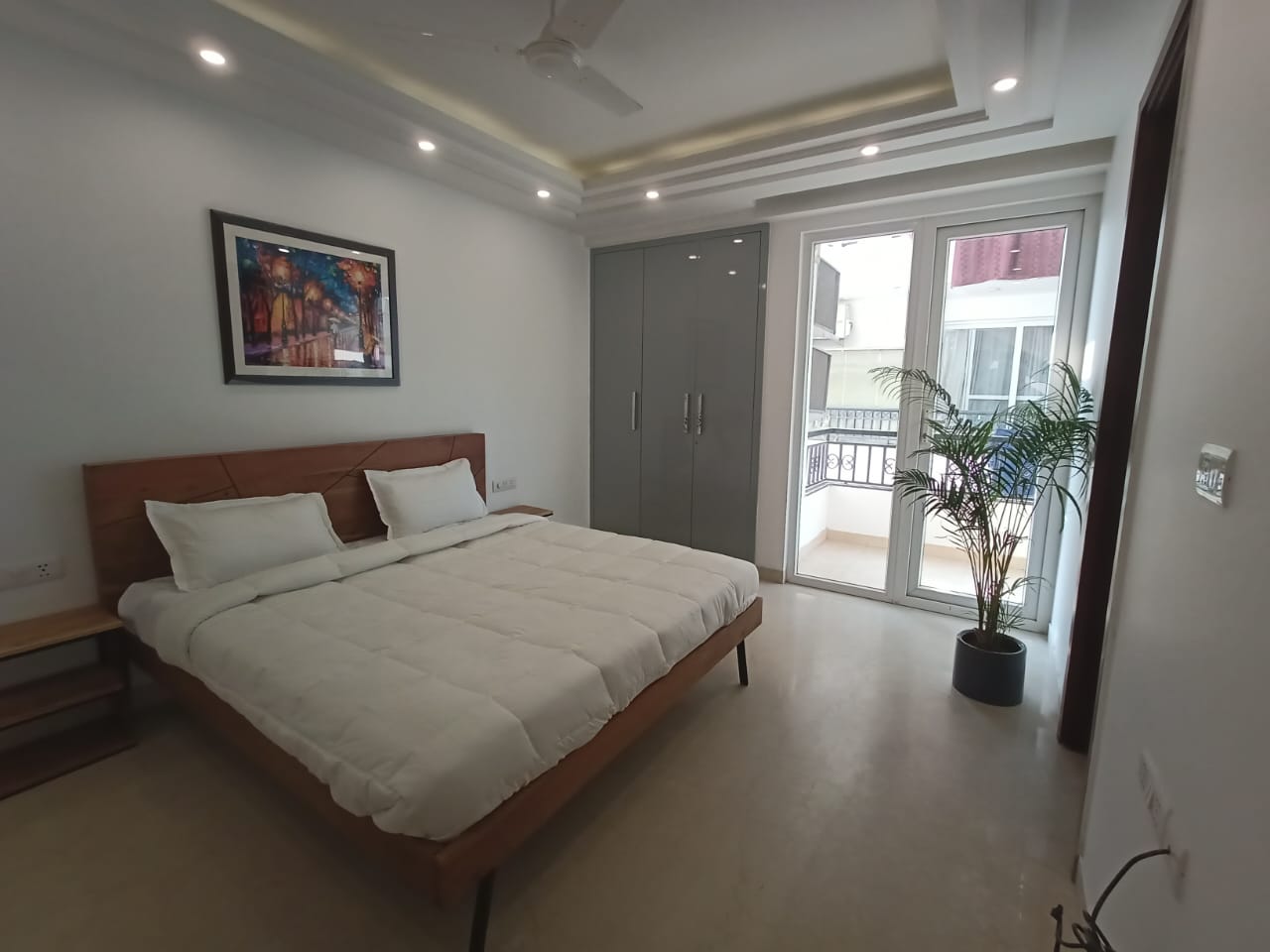 4 BHK + Pooja Room,Servant Room,Study Room,Extra Room Apartment For Rent in E Block Greater KailasH-2
