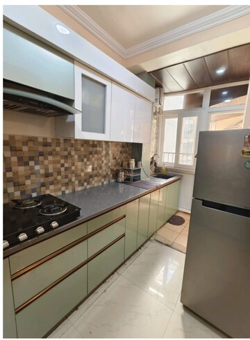 Kitchen in 3 BHK Apartment at Gomti Nagar – for Rent