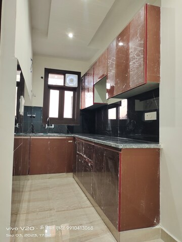 Kitchen in 2 BHK Builder Floor at Palm Residency Chhatarpur, Chattarpur – for Rent