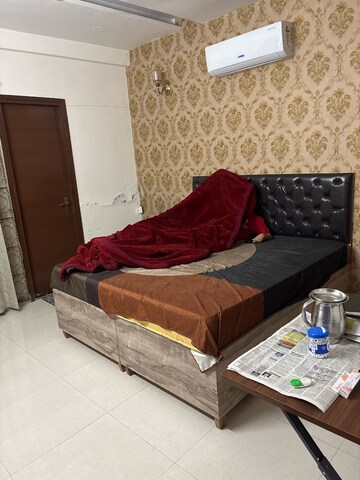 Bedroom in 3 BHK Apartment at MP Metro Towers, Dhakoli – for Rent