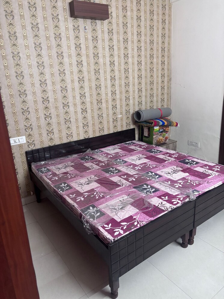 Bedroom, mp-metro-towers 3 Bedroom 1580 Sq.Ft. Apartment In Dhakoli Zirakpur 8987912