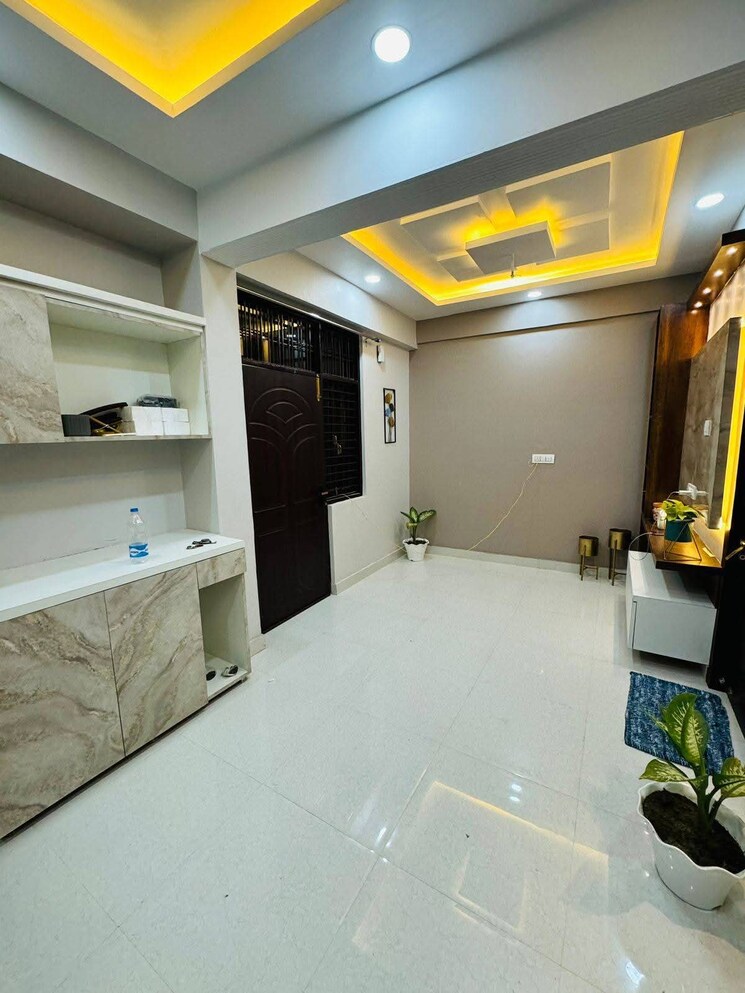 Room, gomti nagar 2 Bedroom 1320 Sq.Ft. Apartment In Gomti Nagar Lucknow 8987903