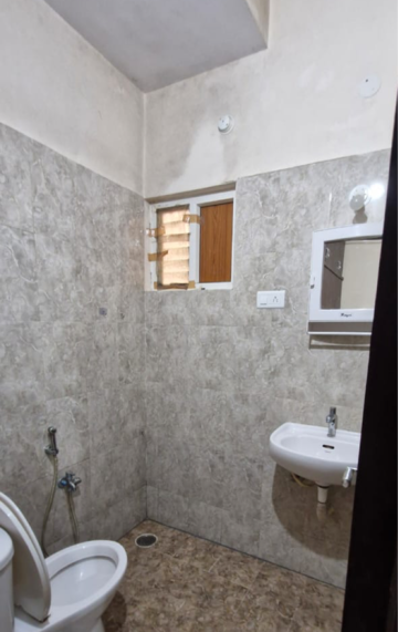 Bathroom in 2 BHK Builder Floor at Kondapur – for Rent