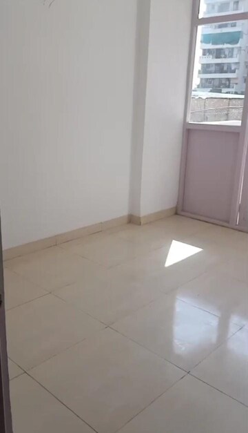 Room in 3 BHK Apartment at Sarvome Shree Homes, Sector 45 – for Sale