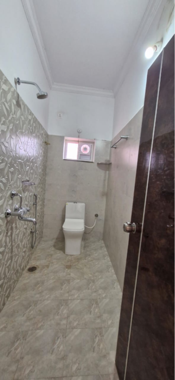 Bathroom in 3 BHK Builder Floor at Kondapur – for Rent